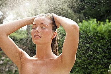 《高达 进化》11月停服前最后新机体 Z高达与坎普法即将上线